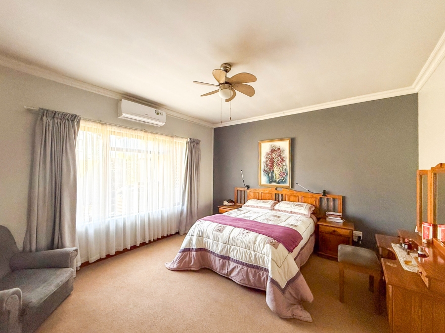 4 Bedroom Property for Sale in Xanadu Eco Park North West